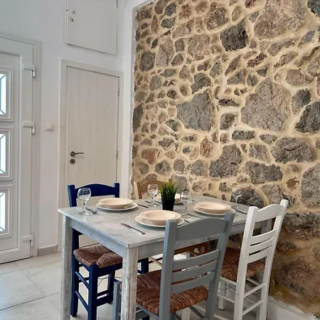 Gali's Boutique 2 Bedrooms Apartman *